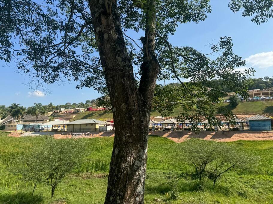 Casa Dentro Parque Aquatico Villa Águas de Lindóia Bagian luar foto