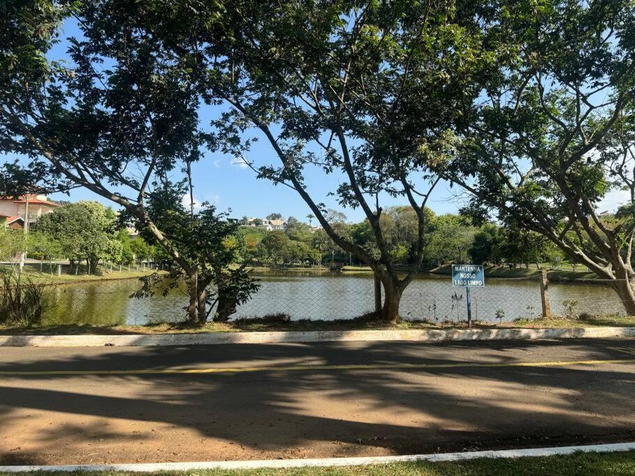 Casa Dentro Parque Aquatico Villa Águas de Lindóia Bagian luar foto