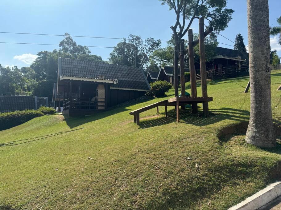 Casa Dentro Parque Aquatico Villa Águas de Lindóia Bagian luar foto